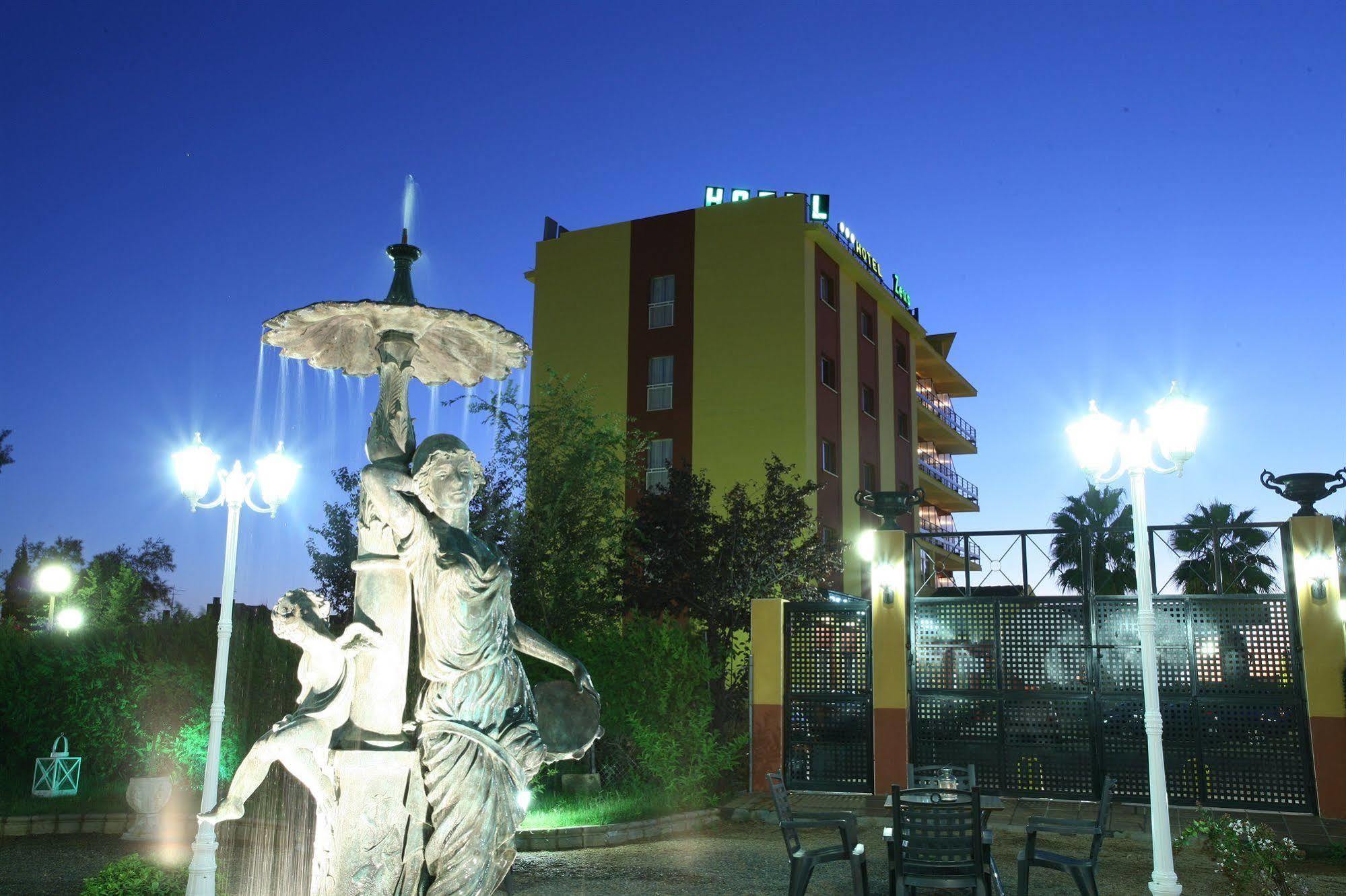 Hotel Zeus Mérida Exterior photo